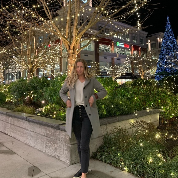 Meet your Posher, Sara - Picture 3 of 7